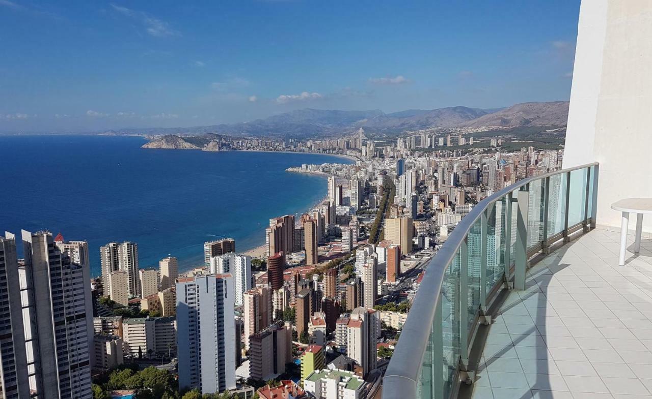 Deluxe Penthouse On The 42Nd Floor With Amazing Sea Views Apartment Benidorm Exterior photo
